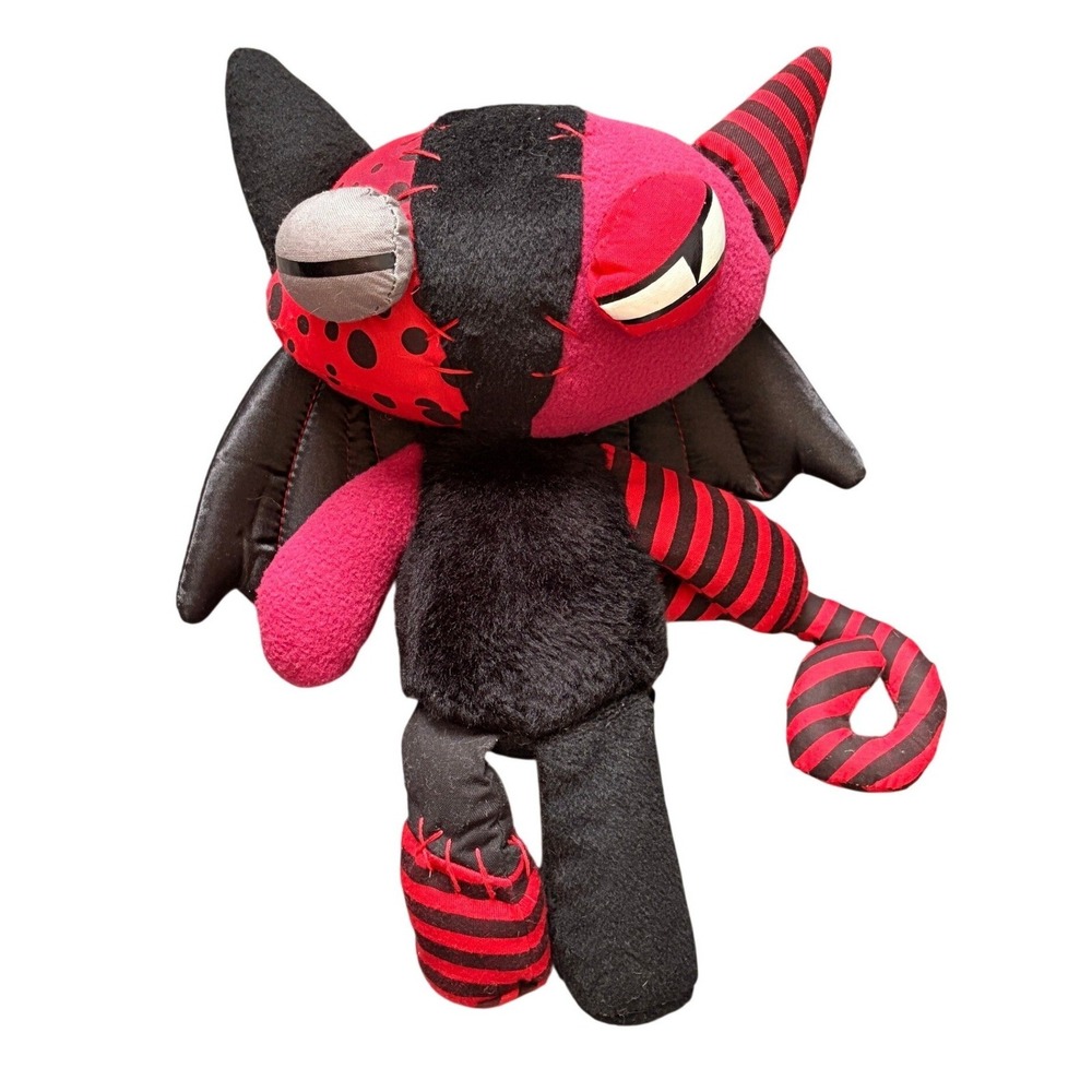 Emily the Strange Mystery Plush Toynami Red Black Patchwork‎ rare only 300 made